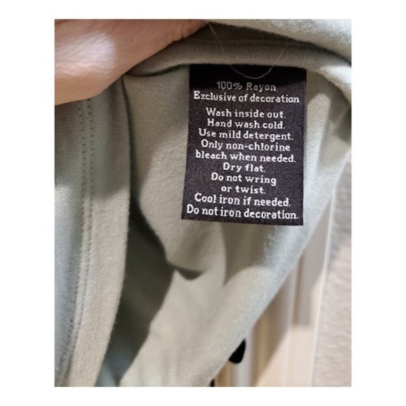 Rock & Republic Sleeveless Sage Green Top with Contrasting Sequins - Size S - Picture 5 of 5